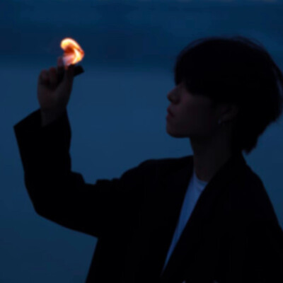 热门男生头像图片精选