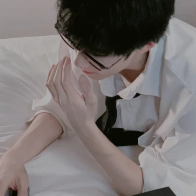 热门男生头像图片精选