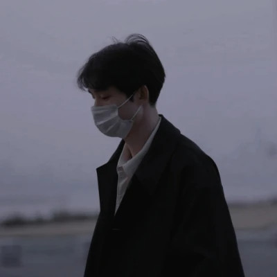 清冷帅气男头像