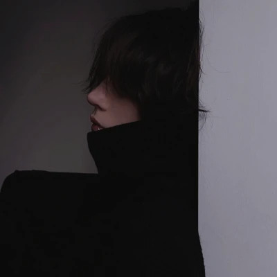 清冷帅气男头像
