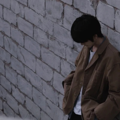 清冷帅气男头像