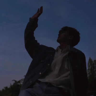 清冷帅气男头像