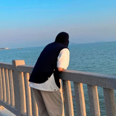 氛围感拉满的男生头像图片
