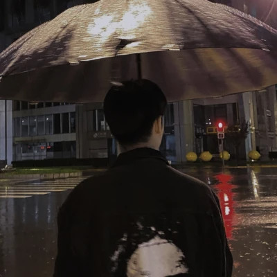 氛围感拉满的男生头像图片