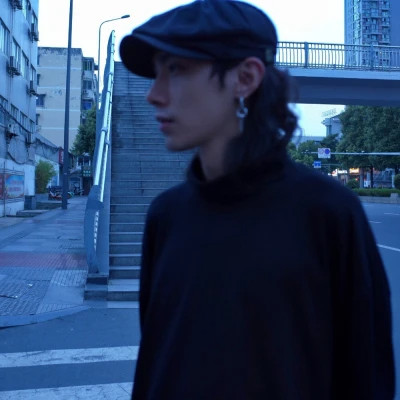 2025年最新男生头像图片