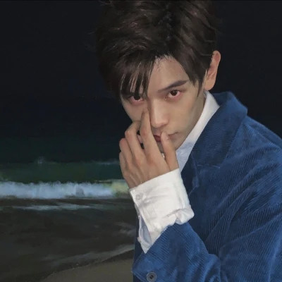 个性化2025年男生头像图片