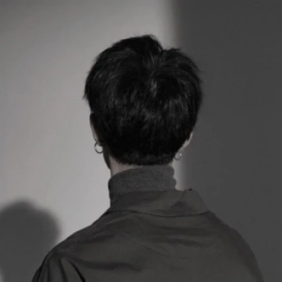 个性化2025年男生头像图片