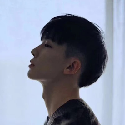 个性化2025年男生头像图片