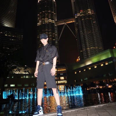 2025潮流男生头像