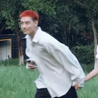 情侣cp情头一左一右