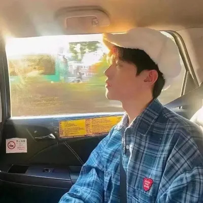 情侣cp情头一左一右