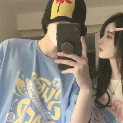 宠溺情侣头像一左一右