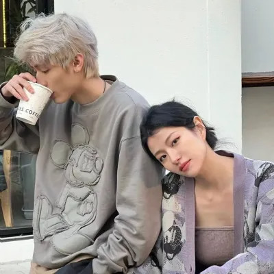 独家情侣头像一对一左一右