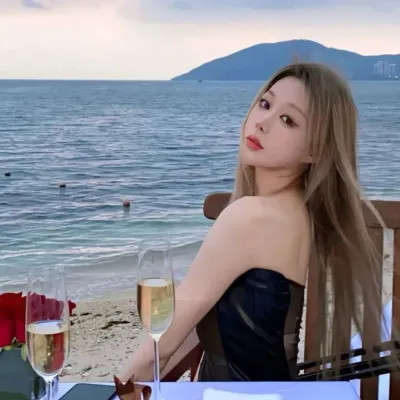 超级流行的情侣头像