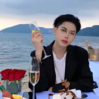 超级流行的情侣头像