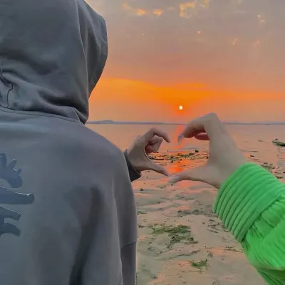 超级流行的情侣头像