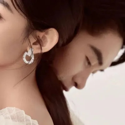 超级流行的情侣头像