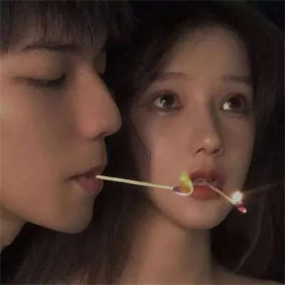 精选情侣头像素材