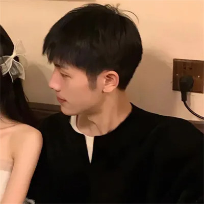 微信情侣头像热门推荐
