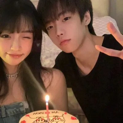 微信情侣头像2025年最新款