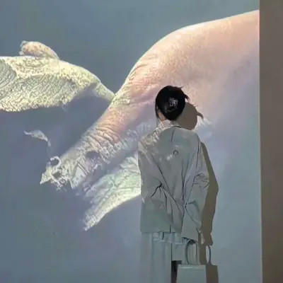 2025年最流行的QQ情侣头像图片