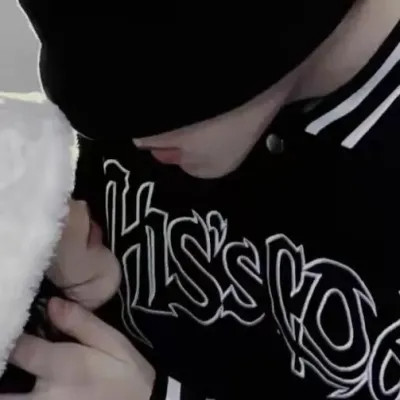 2025年最受欢迎的QQ情侣头像图片