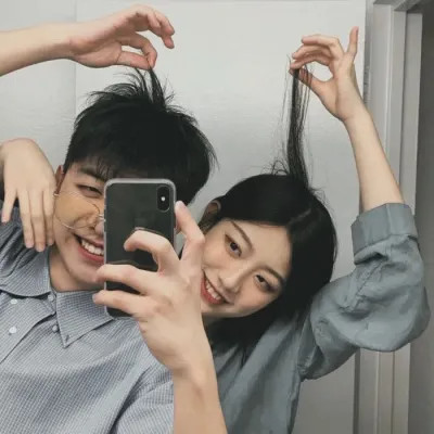 2025年最受欢迎的QQ情侣头像图片