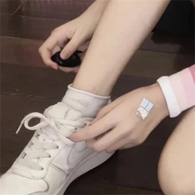 不露脸女生部位头像高清图片