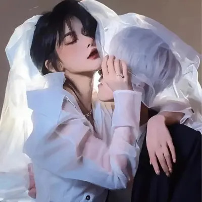 真人情侣头像