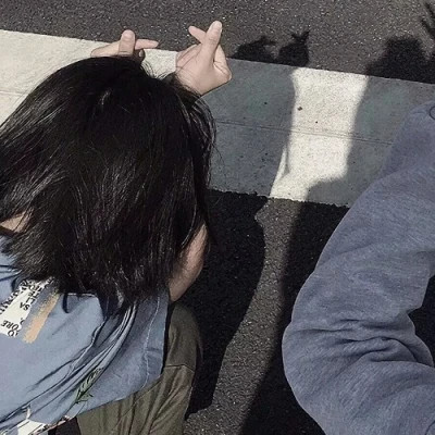 真人情侣头像