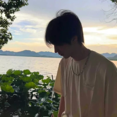 温柔又很治愈的情侣头像图片