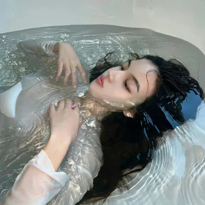 2025年流行女生头像
