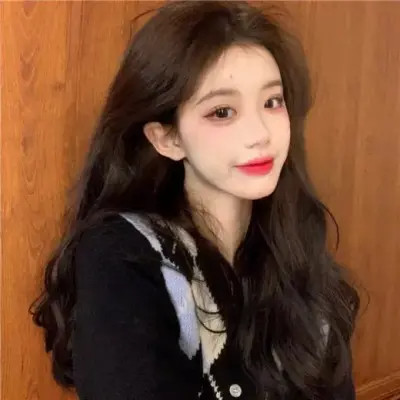 2025年最新女生头像