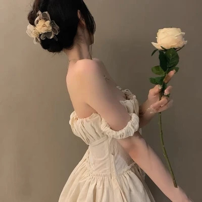 2025年最新潮流女生头像