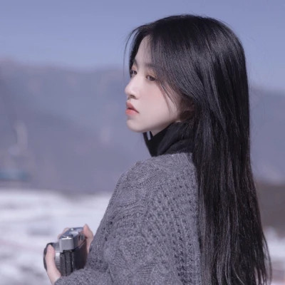 2025年最新潮流女生头像