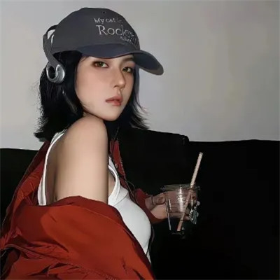 2025年女生头像新风尚