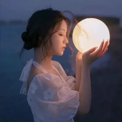 2025微信女生头像无水印