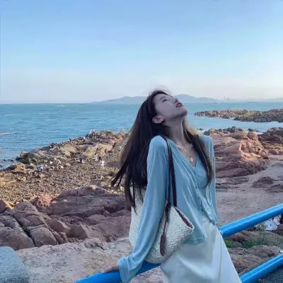 2025微信女生头像无水印