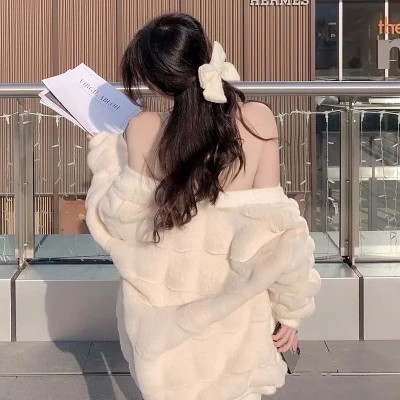 2025微信女生头像无水印
