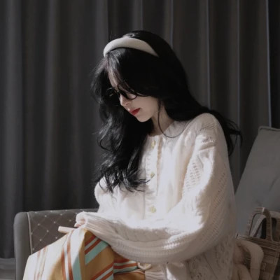 2025微信女生头像无水印