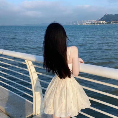 2025流行微信头像图片