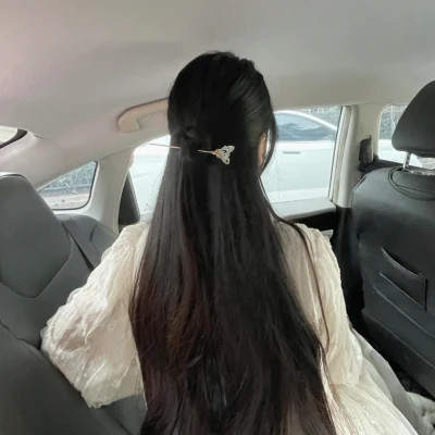 2025精选高清女生背影头像图片
