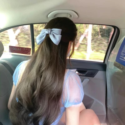 2025精选高清女生背影头像图片