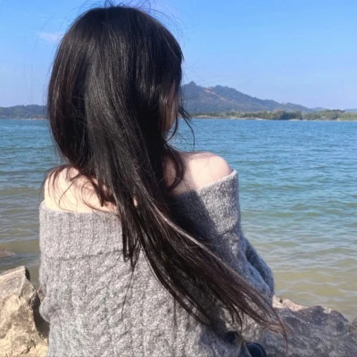 2025最新高清背影女生头像图片