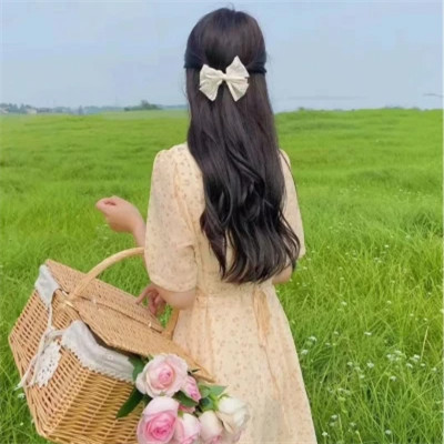 2025最新高清背影女生头像图片
