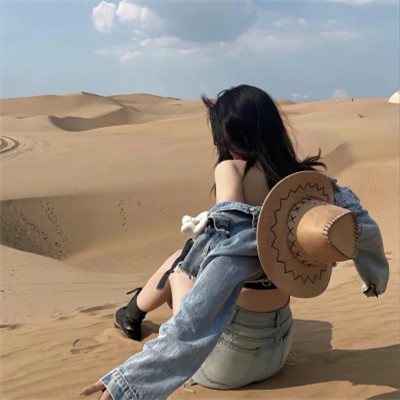 2025最受欢迎的高清背影女生头像图片