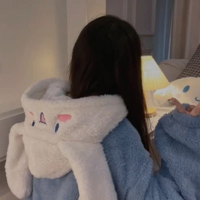 超美女生头像2025最新版背影