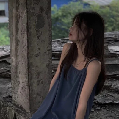 独特风格2025好看女生头像图片