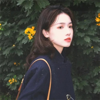 独特风格2025好看女生头像图片