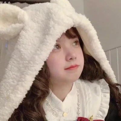 独特风格2025好看女生头像图片